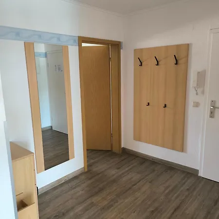 Mecklenburg 15 アパート